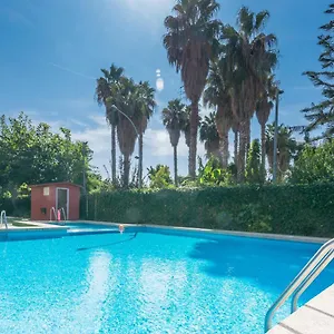 Homeholidaysrentals Amaral Apartamento